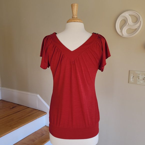 Beaded Embellished V-Neck Short Sleeve Blouse By Wrapper. Size Med - Picture 5 of 9